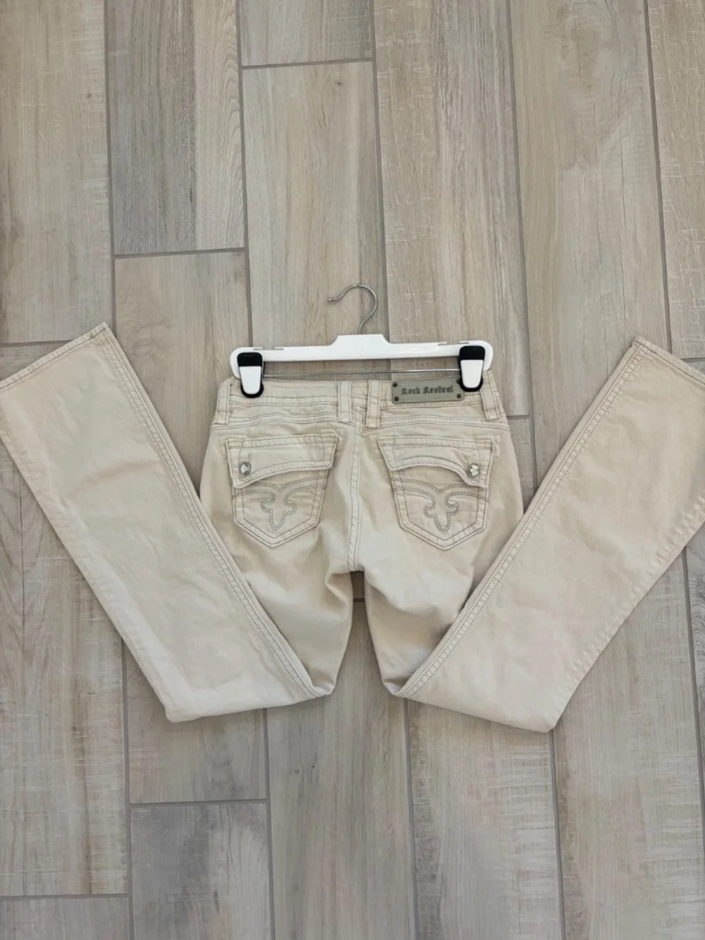 ✧ Y2K Rock Revival Low Rise Bootcut Jeans ✧Size 29, ivory - Picture 12 of 15